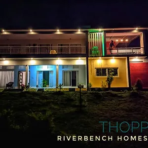 Riverbench Munnar, Homestay Anaviratty