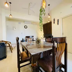 Apartment Upre, Varanasi